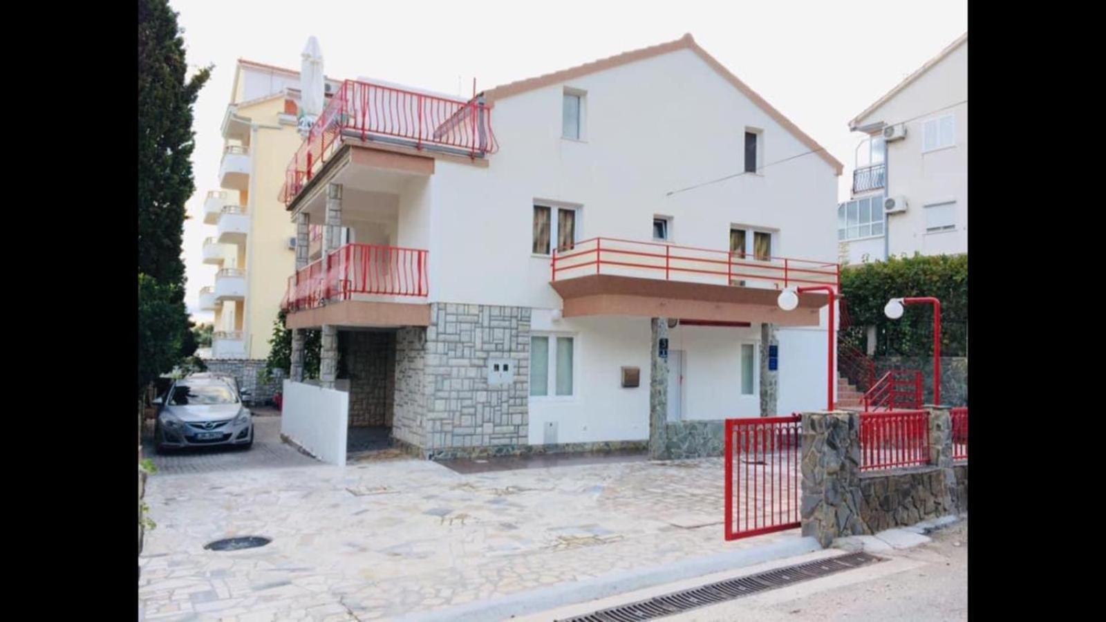 Apartmani Ema Трогир Экстерьер фото