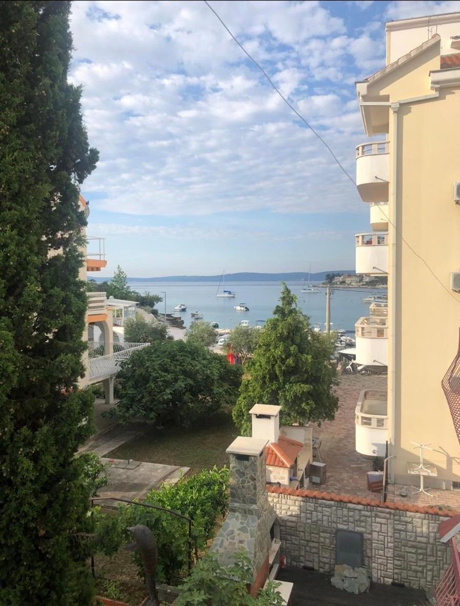 Apartmani Ema Трогир Экстерьер фото