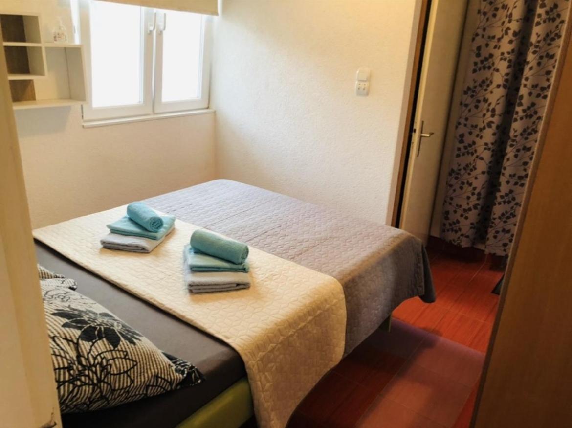 Apartmani Ema Трогир Номер фото