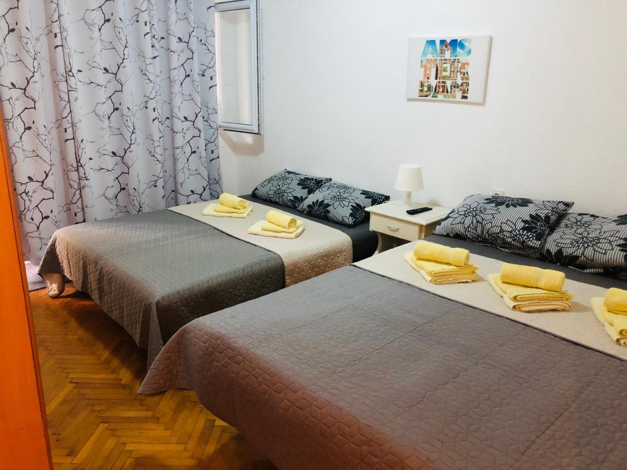 Apartmani Ema Трогир Экстерьер фото